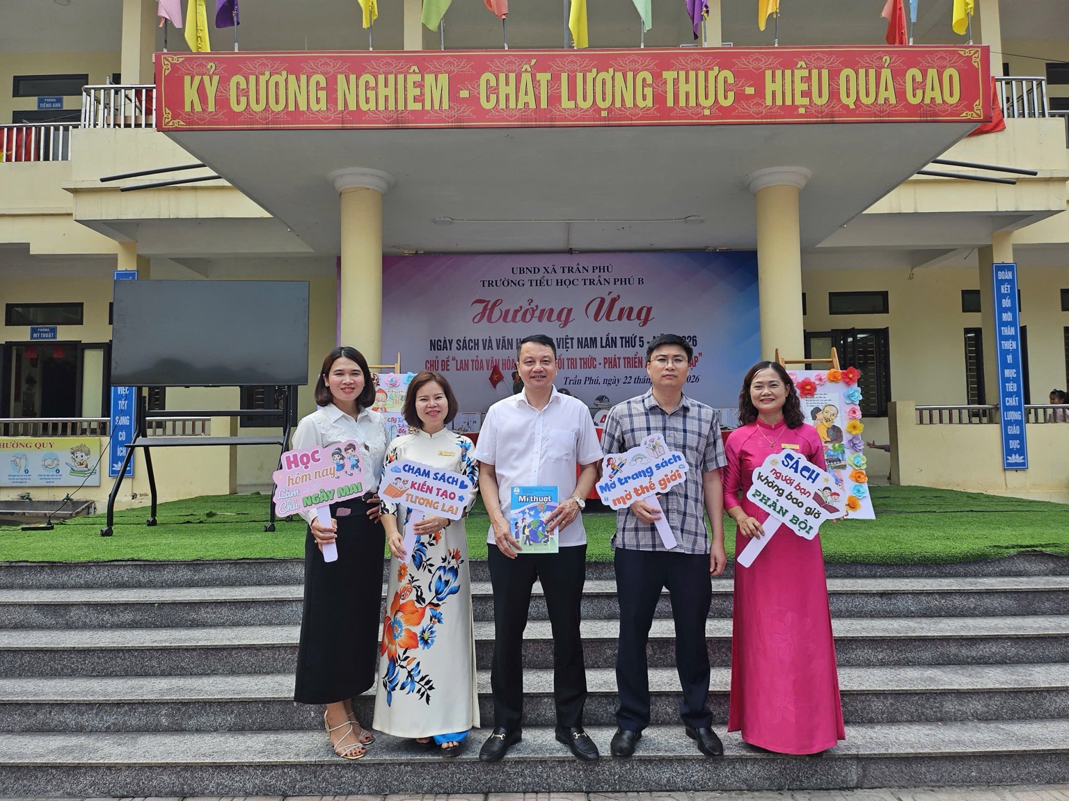 Trần Phú: tổ chức Ngày Sách và Văn hóa đọc Việt Nam lần thứ 5 năm 2026 tại Trường Tiểu học Trần Phú B- Ảnh 1.