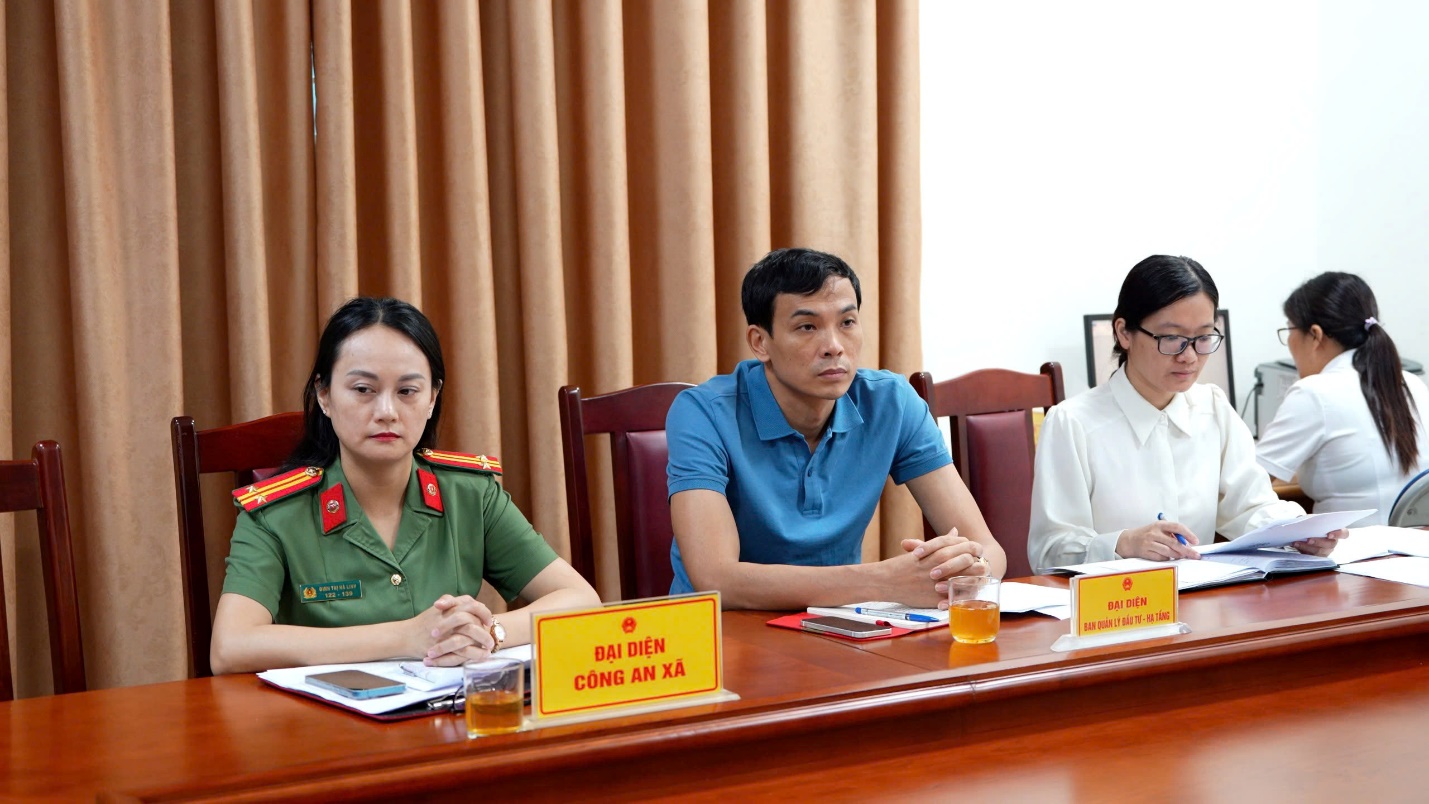 Xã Hoài Đức: Tập trung giải quyết dứt điểm các kiến nghị của nhân dân tại buổi tiếp dân tháng 4- Ảnh 2.