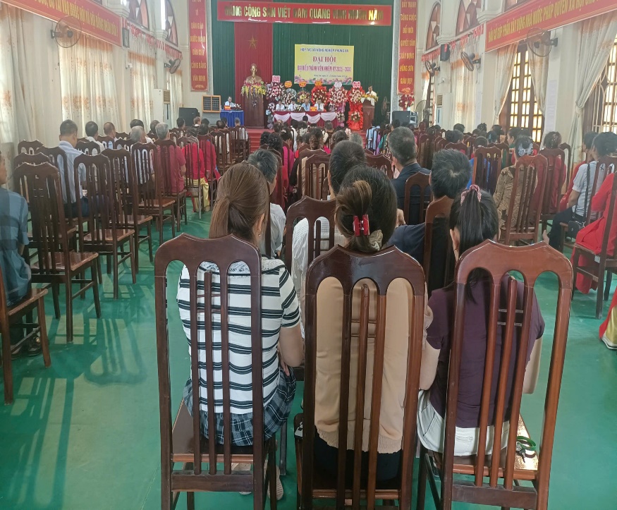 C:\Users\Windows\Desktop\toàn cảnh đại hội.jpg