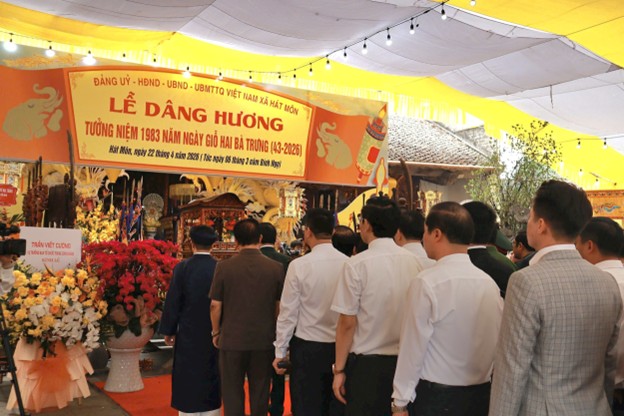 Xã Hát Môn tổ chức Lễ dâng hương tưởng niệm 1983 năm ngày giỗ Hai Bà Trưng- Ảnh 19.
