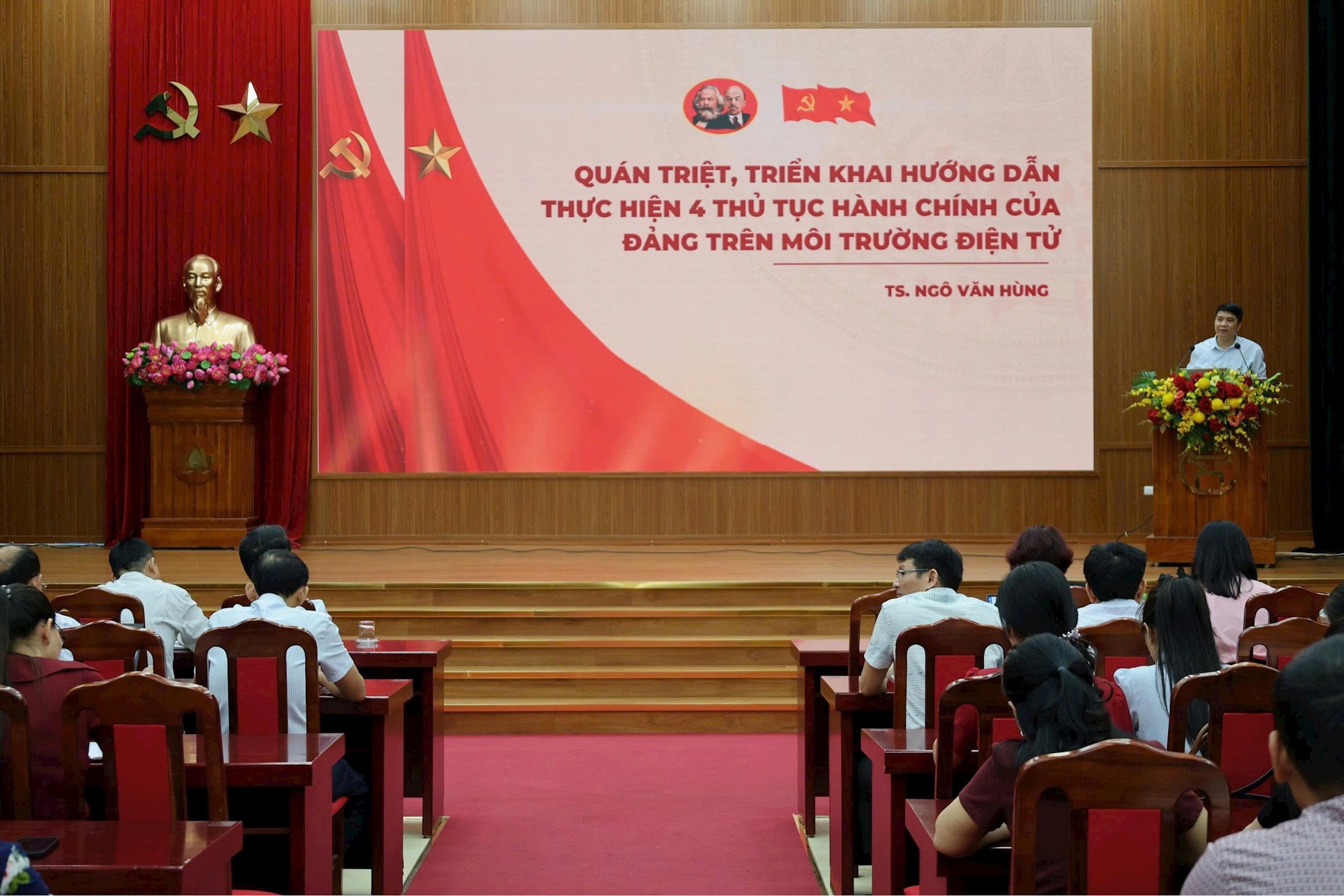 Xã Tiến Thắng quán triệt, hướng dẫn triển khai 4 thủ tục hành chính của Đảng trên môi trường điện tử- Ảnh 2.