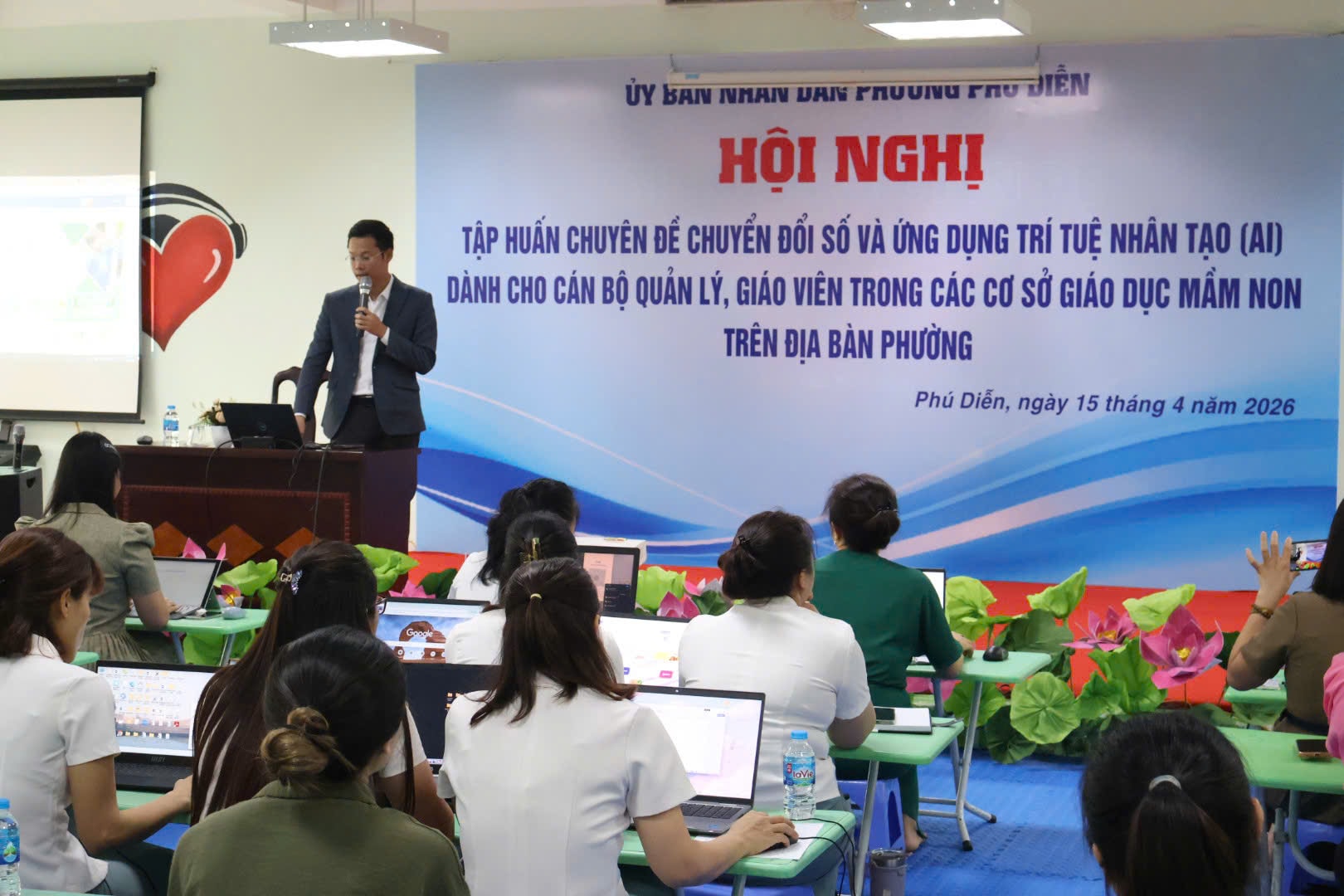 Phường Phú Diễn đẩy mạnh ứng dụng trí tuệ nhân tạo trong giáo dục mầm non- Ảnh 2.