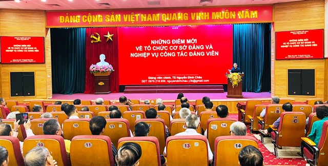 Tổ chức lớp bồi dưỡng nghiệp vụ công tác tổ chức xây dựng Đảng năm 2026 (lớp 2)- Ảnh 2.