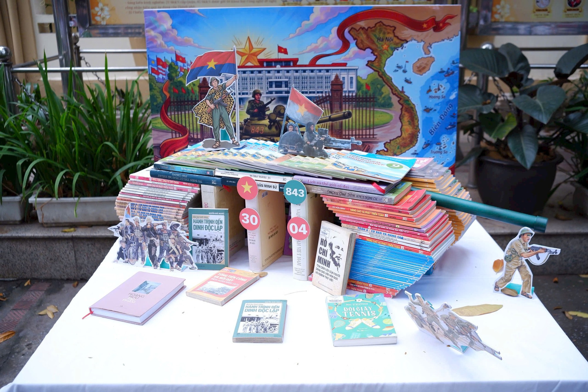 Phát huy văn hóa đọc, bồi dưỡng năng lực tự học- Ảnh 3.