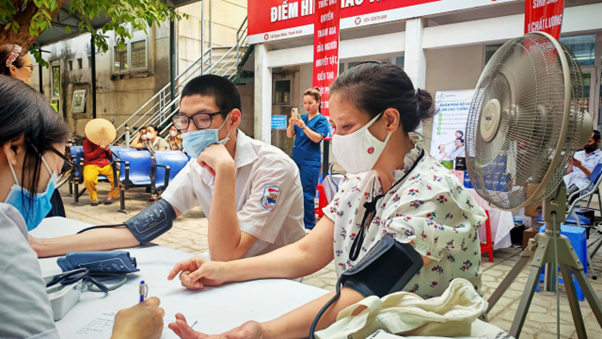 Phường Thanh Xuân tổ chức hoạt động chăm sóc sức khỏe cho người khuyết tật, người yếu thế trên địa bàn phường- Ảnh 10.