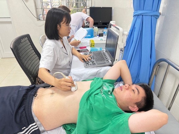 Phường Thanh Xuân tổ chức hoạt động chăm sóc sức khỏe cho người khuyết tật, người yếu thế trên địa bàn phường- Ảnh 8.