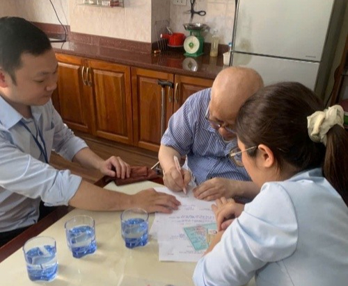 Từ câu chuyện dân số đến giải pháp phục vụ tận nơi của Chi nhánh số 02 Phường Thanh Xuân- Ảnh 3.