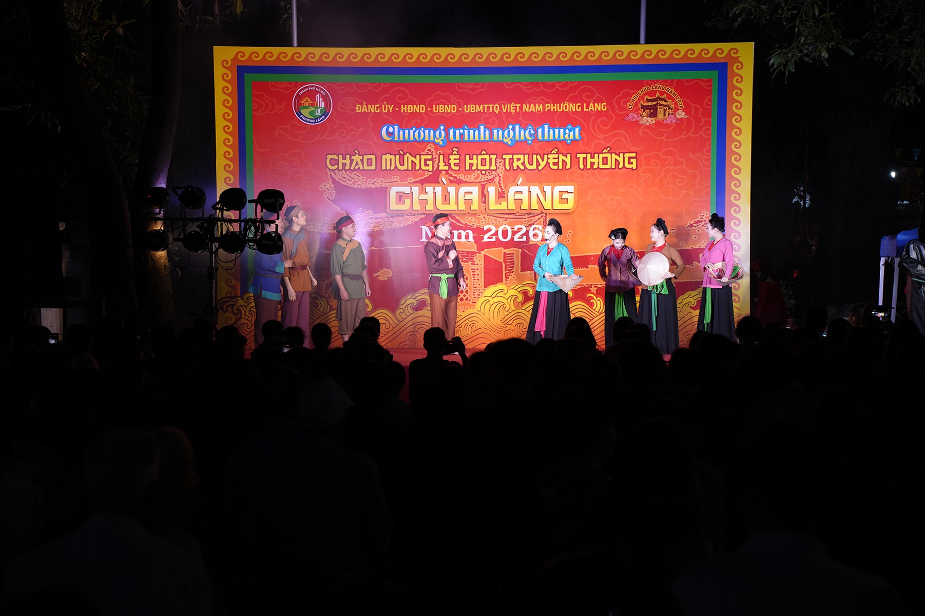 Đêm nghệ thuật truyền thống tại "Đệ nhất tùng lâm": Khi di sản cất lời- Ảnh 1.