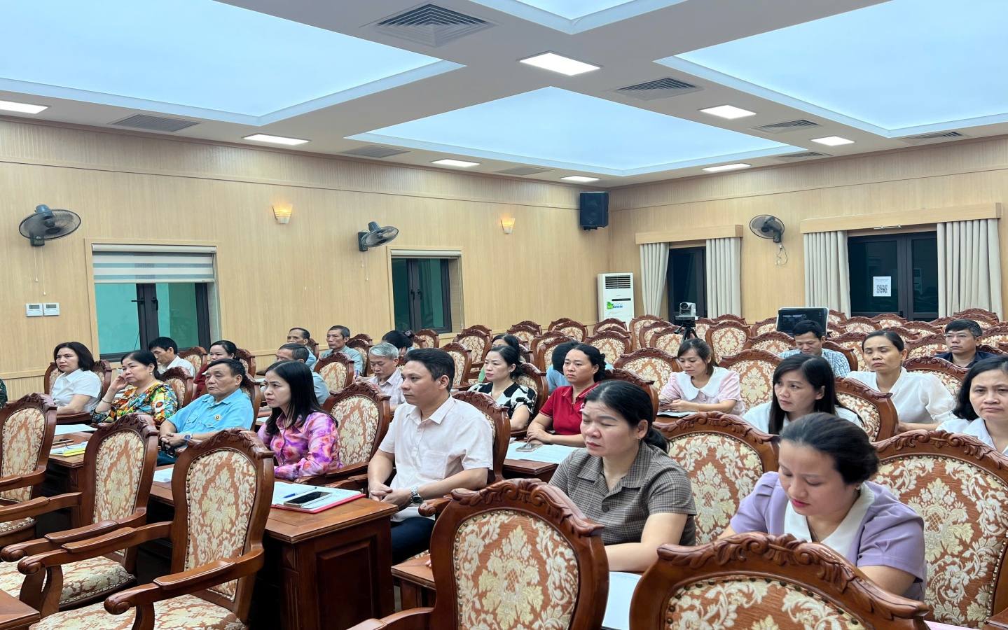 D:\HUNG 2019\TUYEN TRUYEN 2021\NAM 2026\TAP HUAN T.jpg