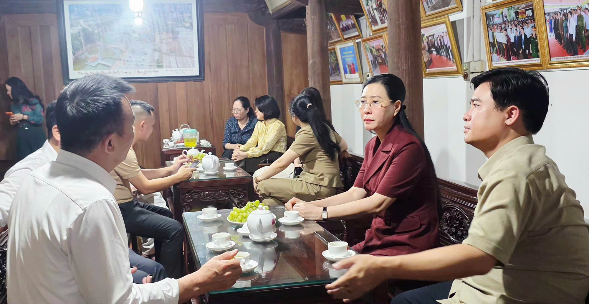 Phó Trưởng Ban Tổ chức Trung ương dâng hương tưởng niệm 1983 năm ngày Giỗ Hai Bà Trưng- Ảnh 3.