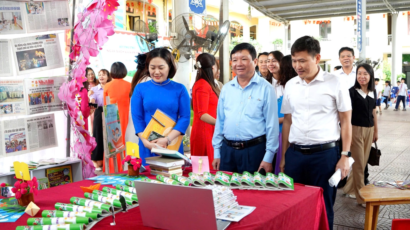 UBND xã Hoài Đức tổ chức chuỗi hoạt động hưởng ứng Ngày Sách và Văn hóa đọc Việt Nam lần thứ 5- Ảnh 6.