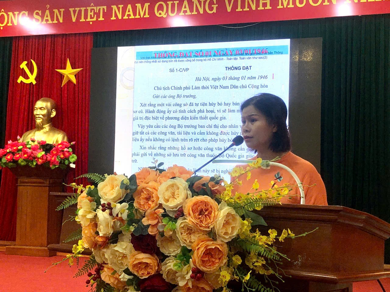 120 đại biểu được tập huấn công tác Văn thư lưu trữ và bảo vệ bí mật nhà nước năm 2026- Ảnh 2.