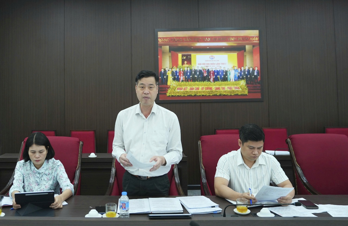 Hội đồng nhân dân xã Gia Lâm: Đẩy mạnh giám sát y tế cơ sở và đầu tư công- Ảnh 3.