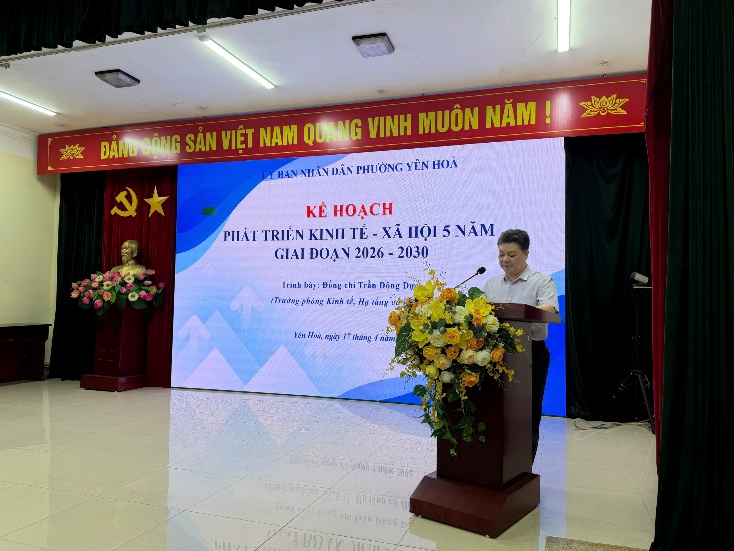 Mặt trận tổ quốc Việt Nam phường Yên Hòa tổ chức Hội nghị phản biện xã hội đối với dự thảo kế hoạch phát triển kinh tế - xã hội 5 năm giai đoạn 2026-2030 của UBND phường Yên Hòa- Ảnh 3.