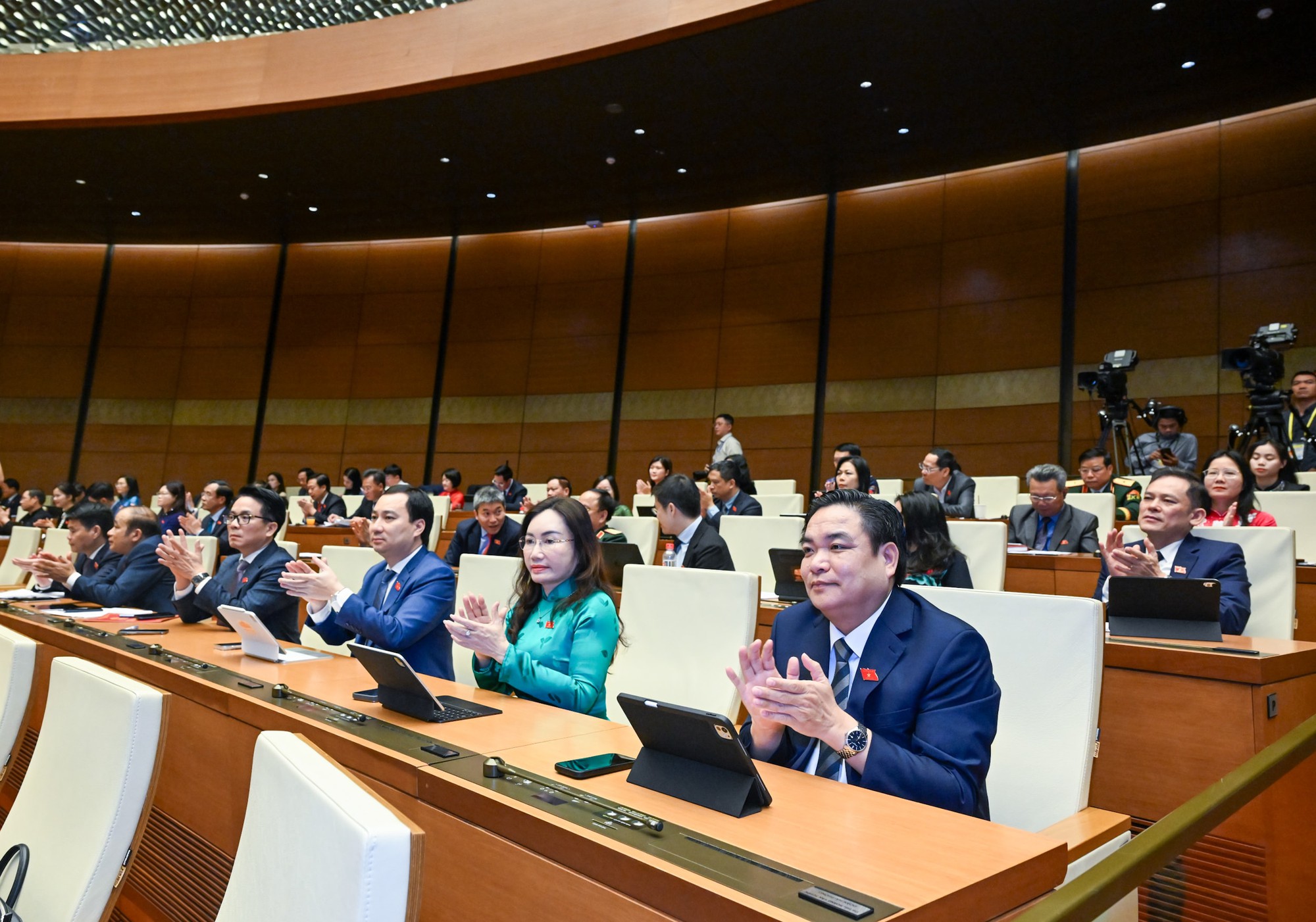 Bế mạc kỳ họp thứ nhất, Quốc hội khóa XVI- Ảnh 6.