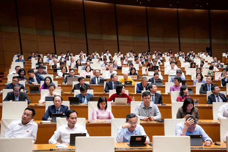 Đề nghị xem xét chế độ, chính sách đối với cán bộ, công chức cơ sở và người hoạt động không chuyên trách- Ảnh 2.