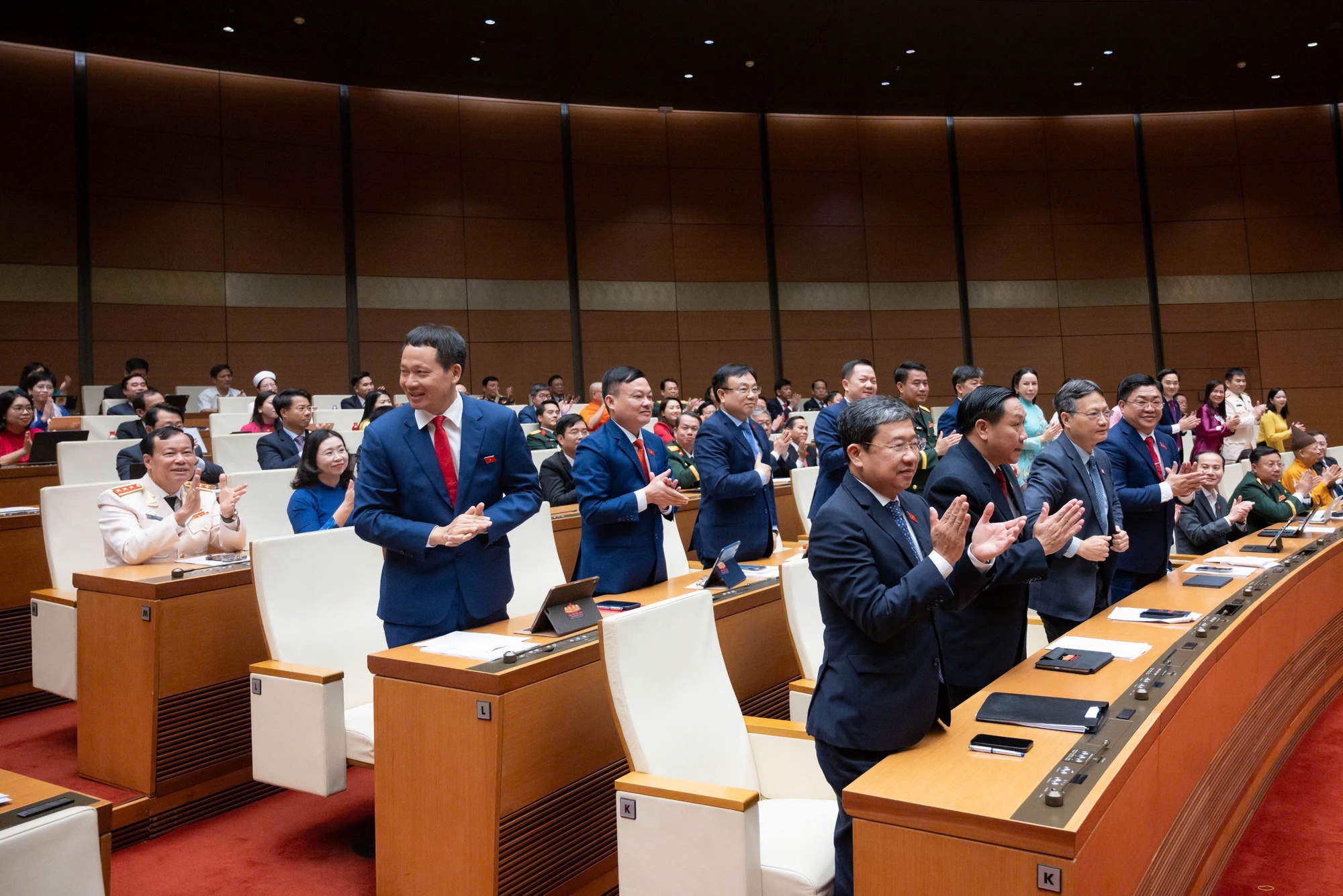 Quốc hội quyết nghị THÀNH LẬP THÀNH PHỐ ĐỒNG NAI- Ảnh 3.