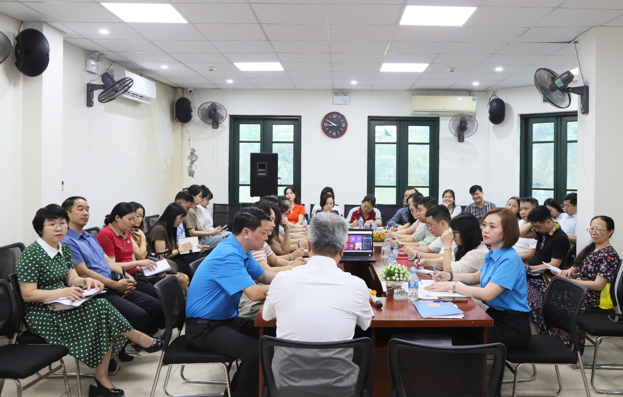 Phường Hoàn Kiếm phát huy vai trò chuyển đổi số trong hoạt động công đoàn- Ảnh 2.