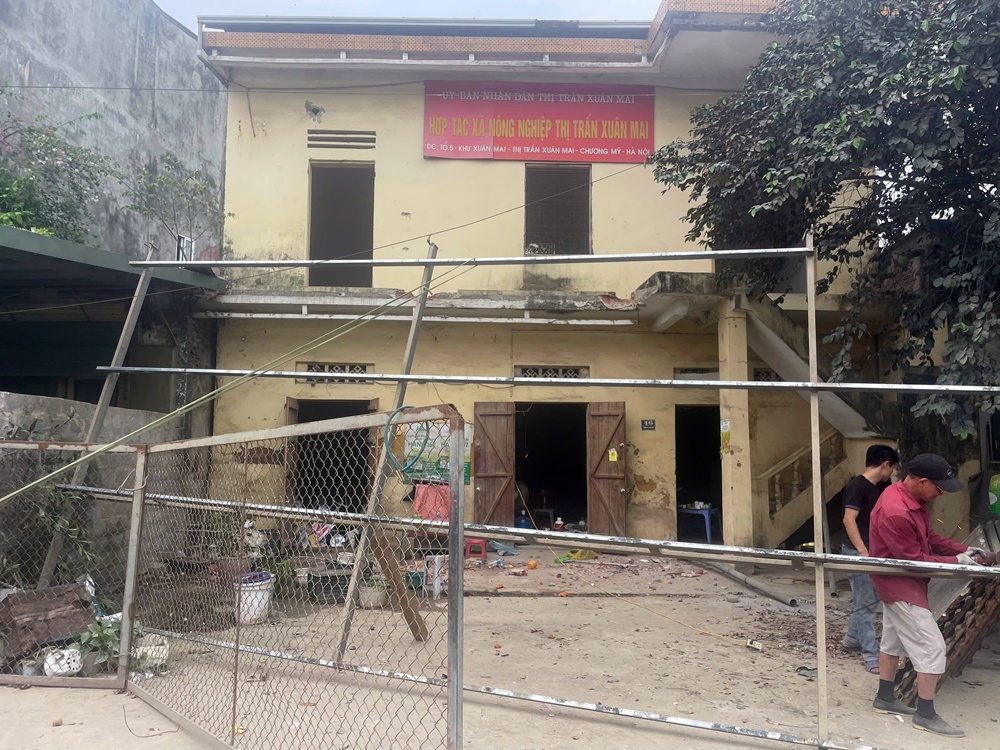 Xuân Mai: 35 hộ gia đình tự nguyện tháo dỡ bàn giao sớm diện tích phải thu hồi do ảnh hưởng Dự án cải tạo, nâng cấp Quốc lộ 6 đoạn Ba La - Xuân Mai- Ảnh 4.