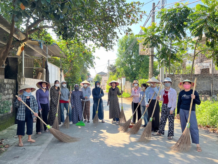Xuân Mai tăng cường bảo đảm vệ sinh môi trường dịp nghỉ lễ 30/4 và 1/5- Ảnh 2.