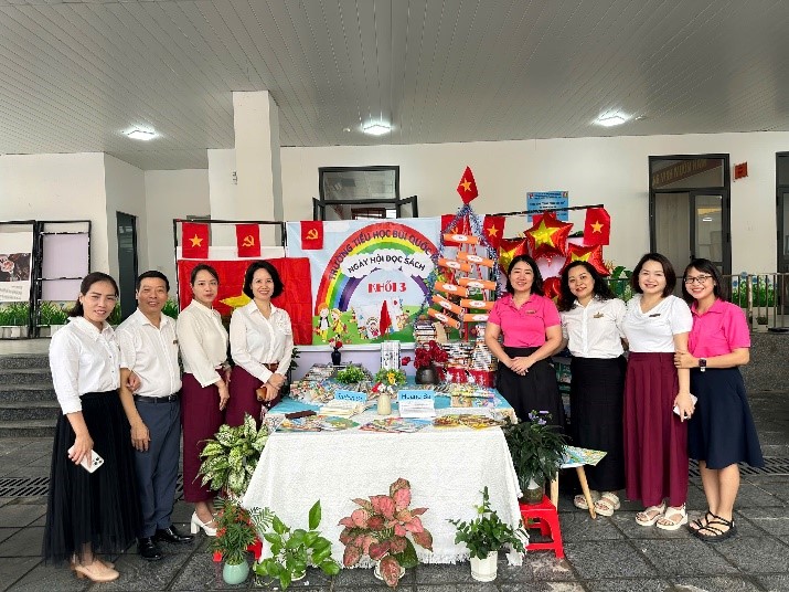 Trường Tiểu học Bùi Quốc Khái tổ chức “Ngày hội đọc sách” với chủ đề “Văn hóa đọc trong kỷ nguyên số”- Ảnh 8.