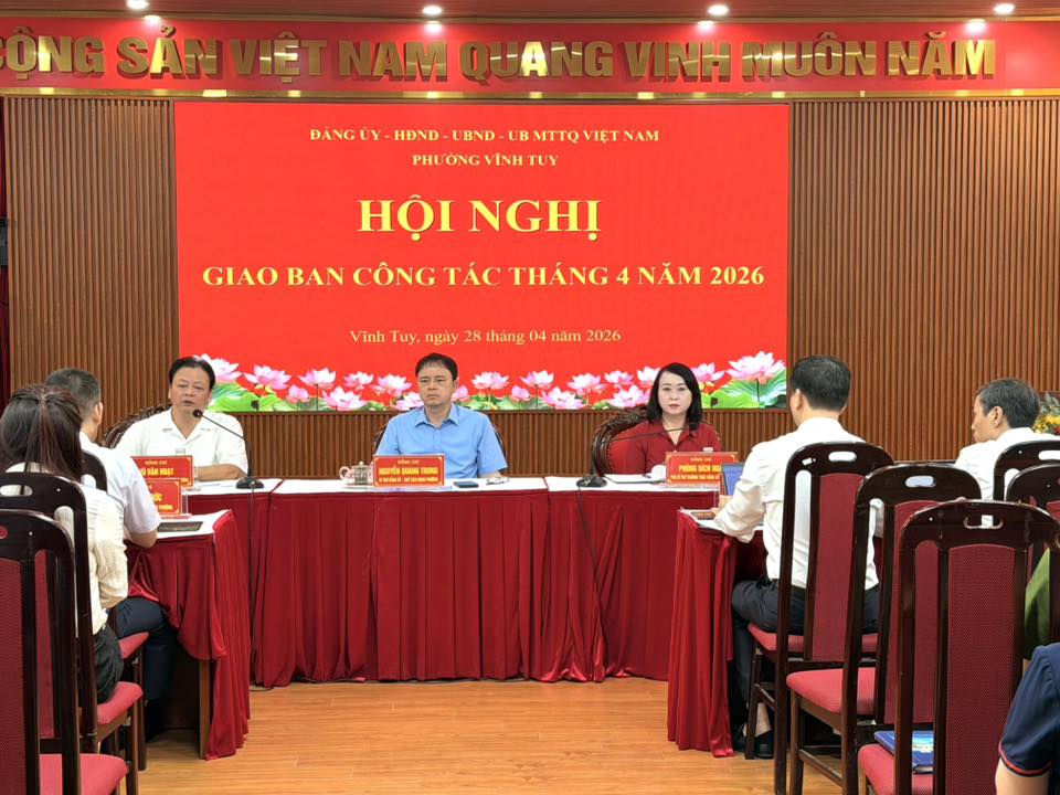 Phường Vĩnh Tuy tổ chức Hội nghị giao ban công tác tháng 4/2026- Ảnh 1.