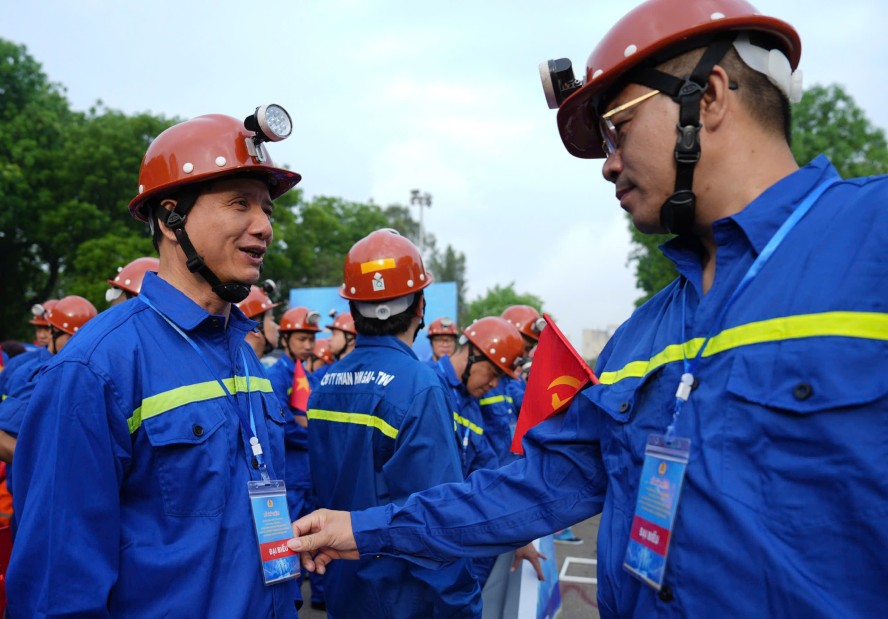 Tổng LĐLĐVN tổ chức Lễ kỷ niệm trọng thể 140 năm Ngày Quốc tế Lao động- Ảnh 2.