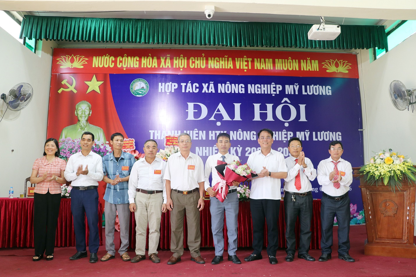 Đại hội thành viên hợp tác xã nông nghiệp Mỹ Lương nhiệm kỳ 2026–2031 thành công tốt đẹp- Ảnh 7.