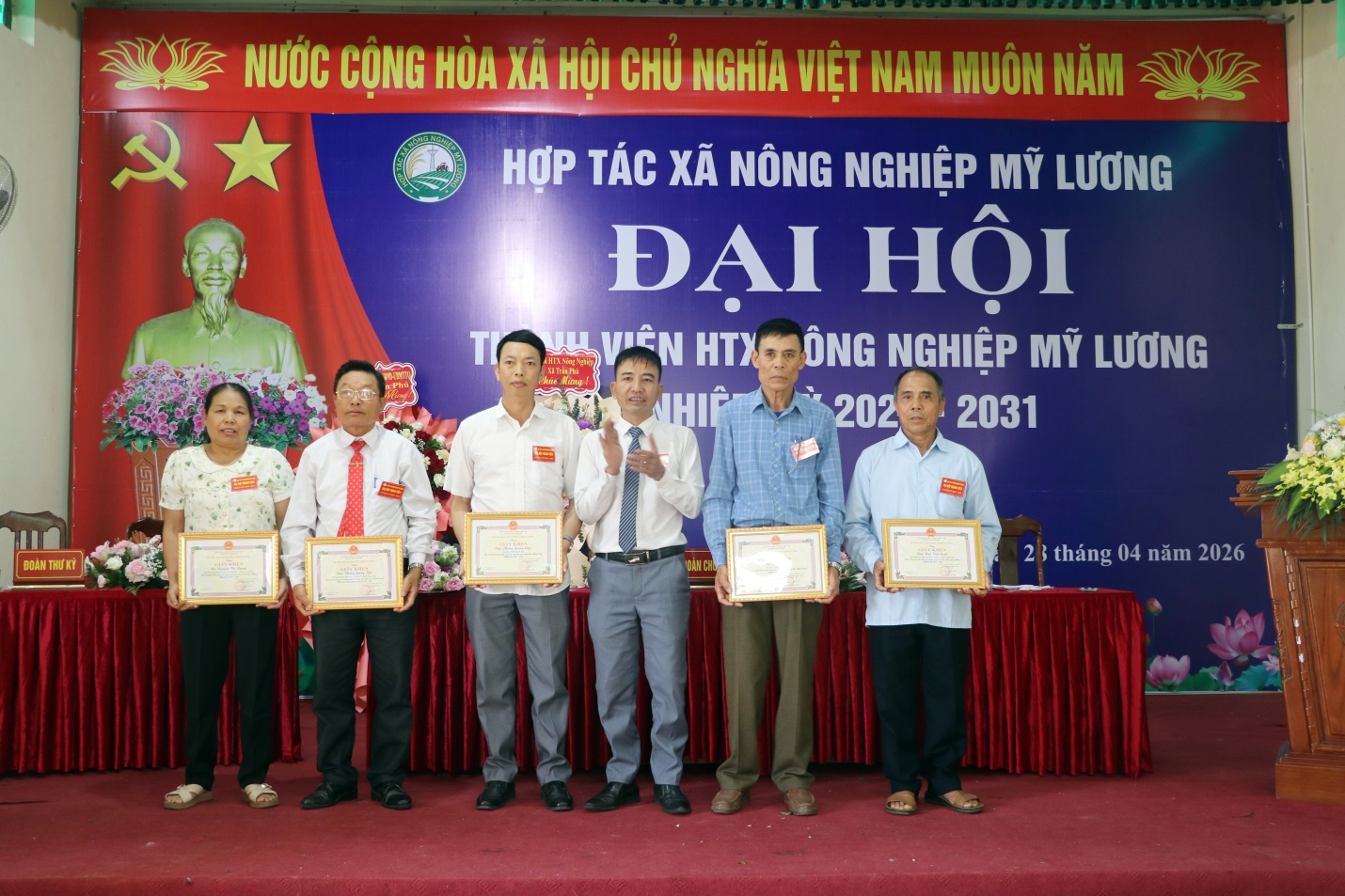 Đại hội thành viên hợp tác xã nông nghiệp Mỹ Lương nhiệm kỳ 2026–2031 thành công tốt đẹp- Ảnh 8.