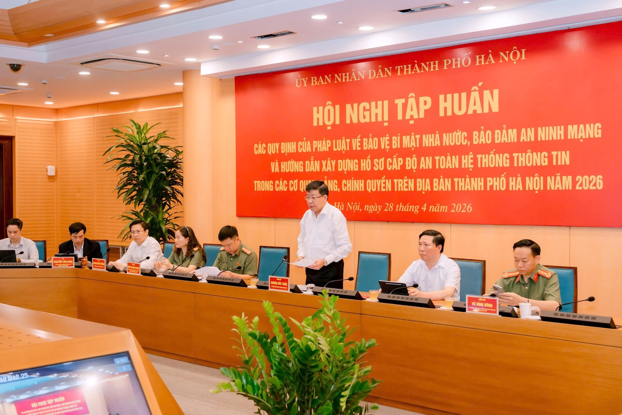 Hà Nội nâng cao trách nhiệm của cán bộ, công chức về bảo vệ bí mật nhà nước- Ảnh 3.