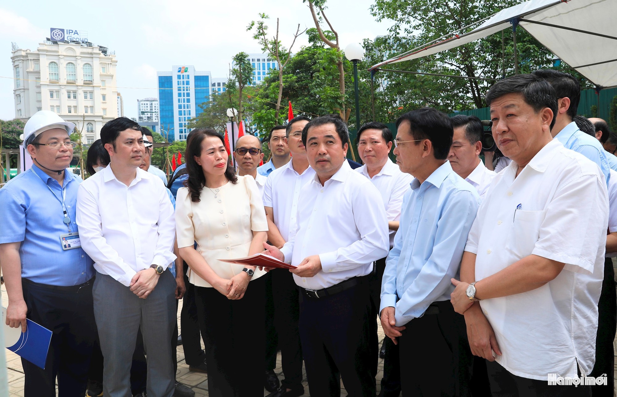 Bí thư Thành ủy Hà Nội Trần Đức Thắng yêu cầu cam kết tiến độ 3 dự án trọng điểm- Ảnh 1.