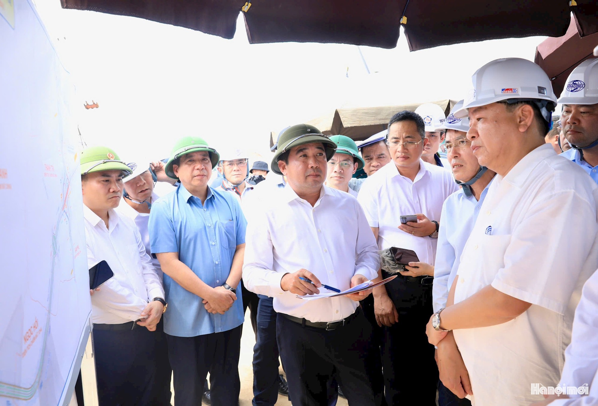 Bí thư Thành ủy Hà Nội Trần Đức Thắng yêu cầu cam kết tiến độ 3 dự án trọng điểm- Ảnh 3.