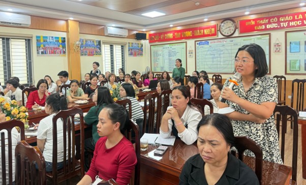 Trạm Y tế phường Thanh Xuân tổ chức tập huấn kỹ năng sơ cấp cứu tai nạn thương tích trong trường học cho các cán bộ y tế trường học trên địa bàn phường- Ảnh 8.