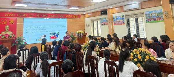 Trạm Y tế phường Thanh Xuân tổ chức tập huấn kỹ năng sơ cấp cứu tai nạn thương tích trong trường học cho các cán bộ y tế trường học trên địa bàn phường- Ảnh 7.