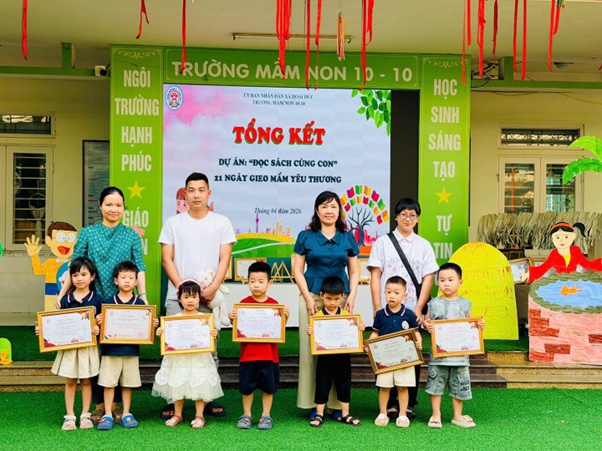 Khi văn hóa đọc trở thành “sợi dây” kết nối yêu thương gia đình và nhà trường- Ảnh 8.