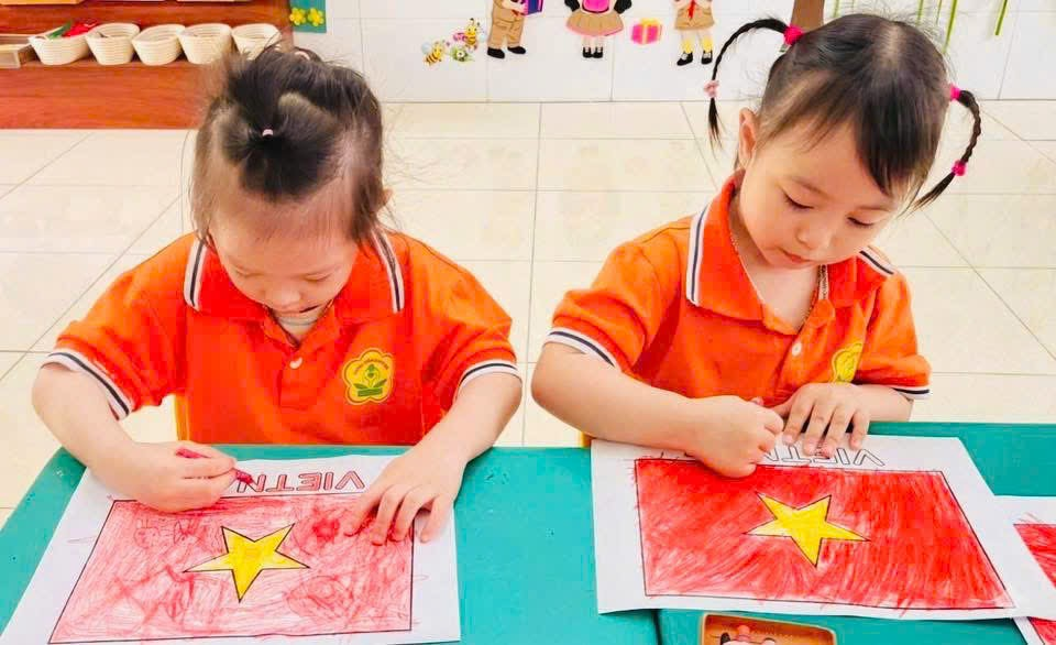 Sôi nổi các hoạt động chào mừng 51 năm ngày giải phóng miền Nam (30/4/1975 - 30/4/2026) tại các trường Mầm non- Ảnh 4.
