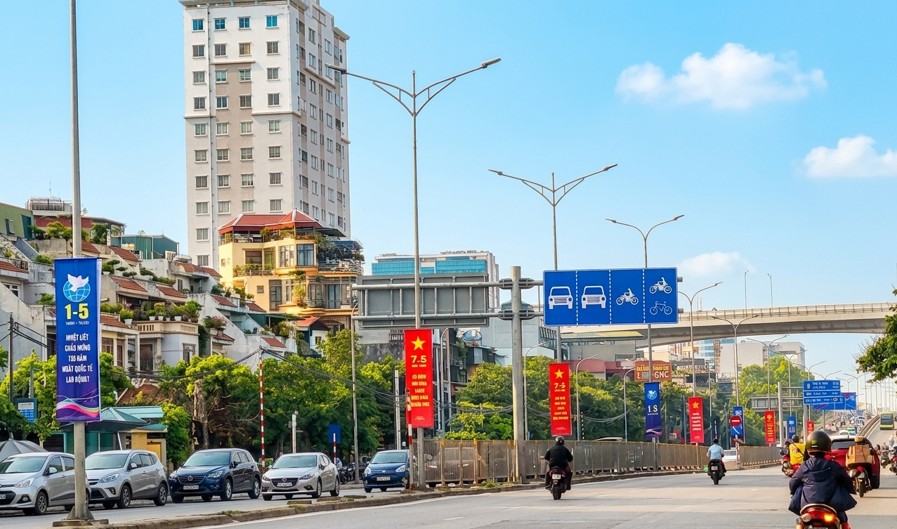 Phương Liệt rực rỡ cờ hoa vào những ngày tháng Tư lịch sử- Ảnh 1.