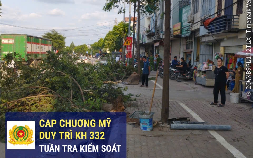 Công an phường Chương Mỹ nỗ lực khắc phục các điểm nghẽn giao thông trên địa bàn
