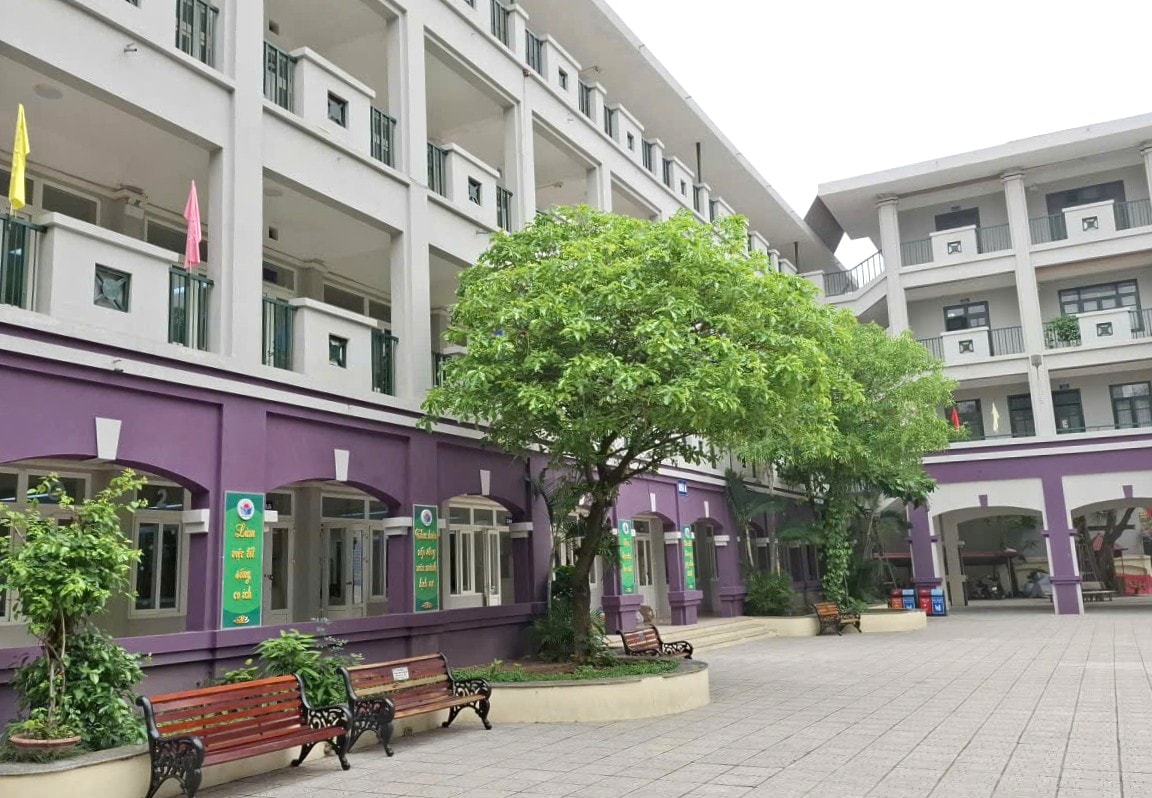 Phường Bạch Mai tập trung đầu tư cơ sở vật chất lĩnh vực giáo dục đáp ứng “chuẩn”- Ảnh 1.