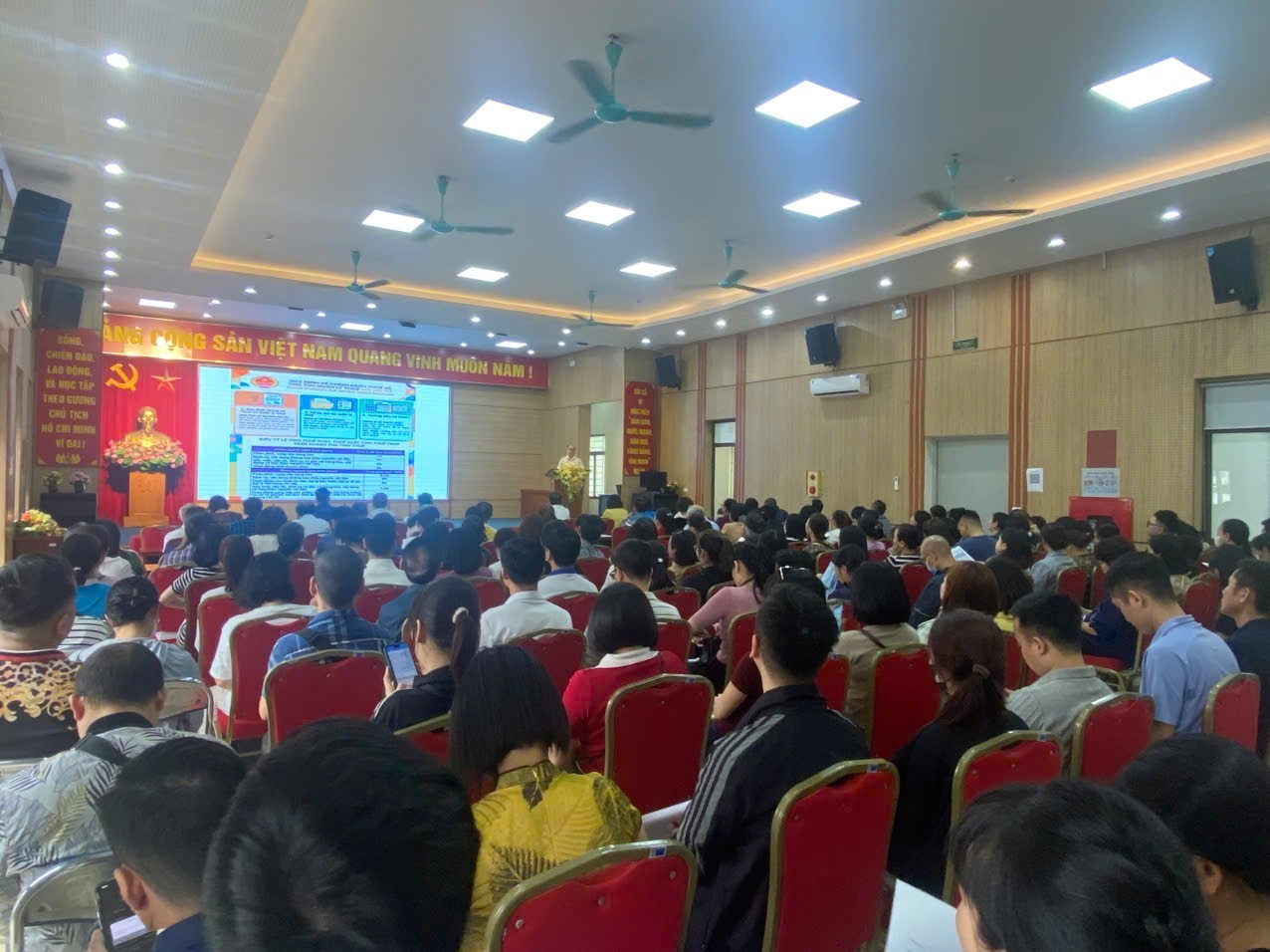 Phương Liệt: Đồng hành cùng hộ kinh doanh tuân thủ chính sách, pháp luật thuế mới- Ảnh 4.