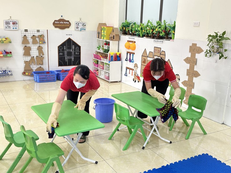 Phú Xuyên triển khai đợt cao điểm vệ sinh môi trường phòng chống bệnh tay chân miệng năm 2026- Ảnh 3.