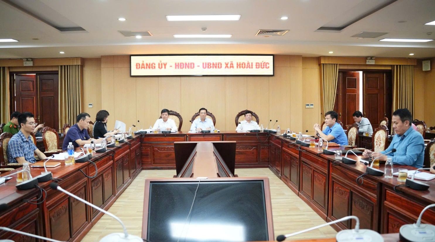 Đảng uỷ xã Hoài Đức tiếp sóng hội nghị trực tuyến giao ban quý I của Thành uỷ-HĐND-UBND-Uỷ ban MTTQ Việt Nam Thành phố Hà Nội- Ảnh 2.