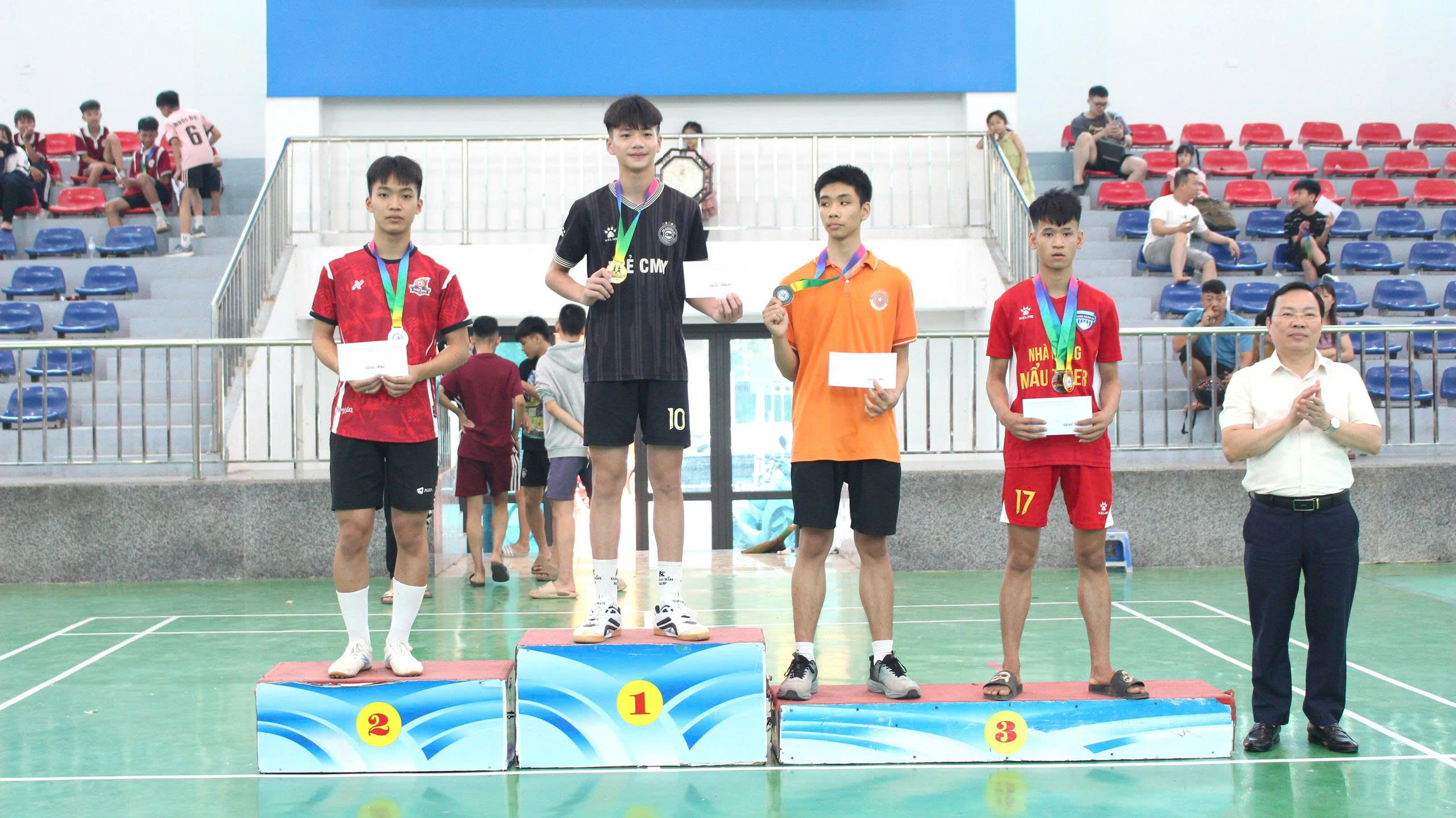 Ngày thứ 2 của Giải thể thao học sinh phổ thông năm học 2025 - 2026, Có 18 giải Nhất, 18 giải Nhì và 34 giải Ba được trao cho các vận động viên- Ảnh 5.