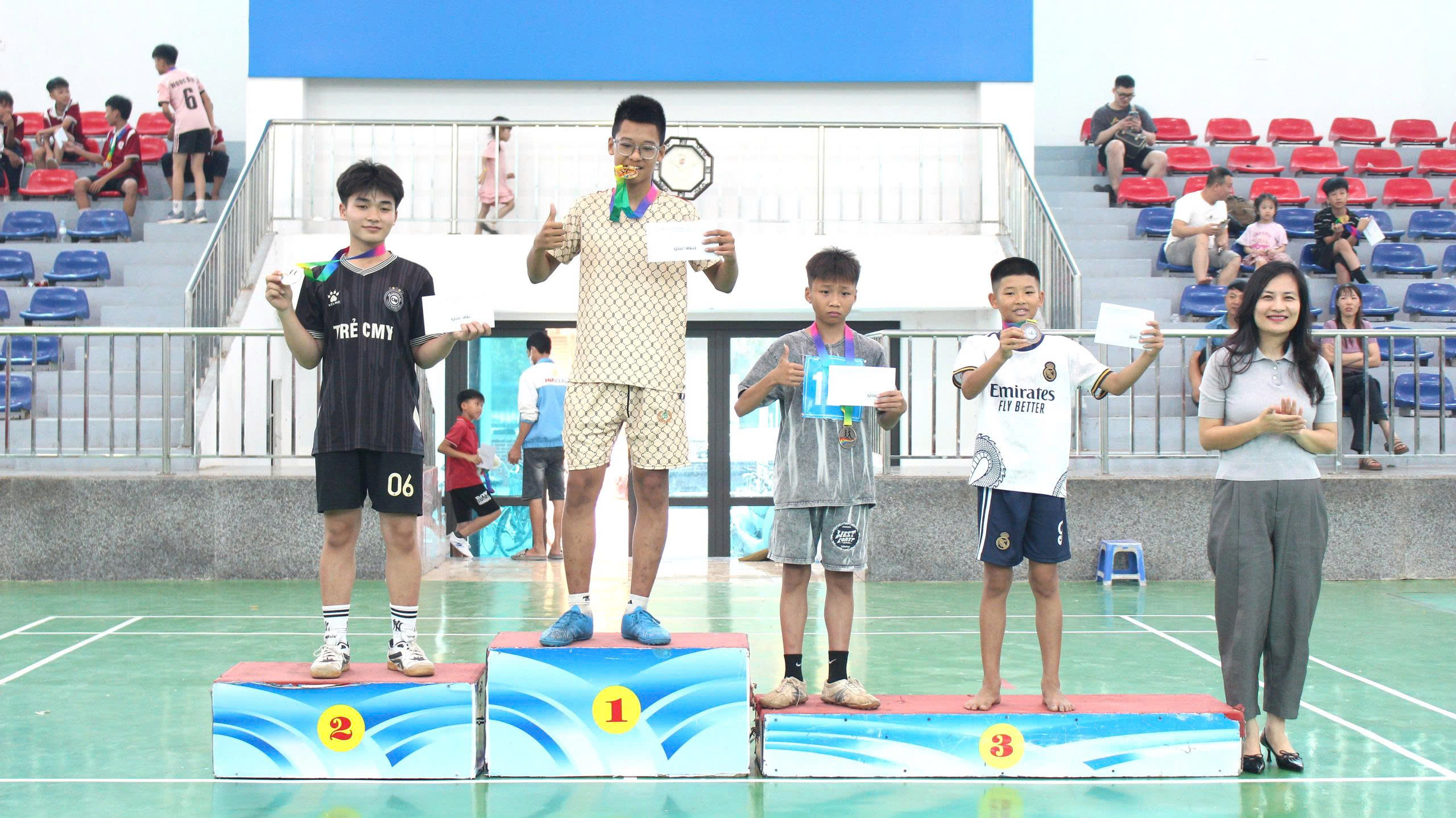 Ngày thứ 2 của Giải thể thao học sinh phổ thông năm học 2025 - 2026, Có 18 giải Nhất, 18 giải Nhì và 34 giải Ba được trao cho các vận động viên- Ảnh 14.