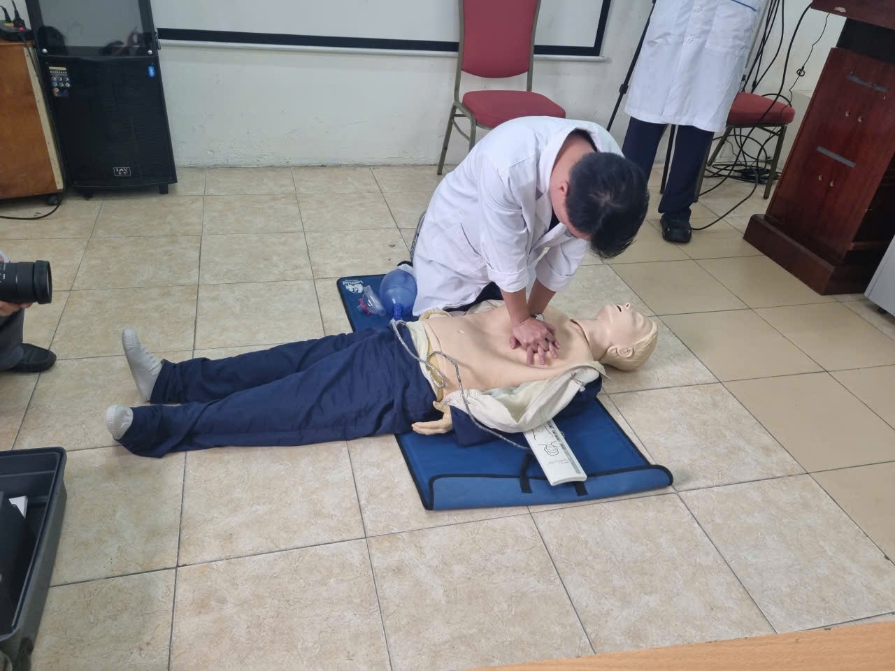 Chuẩn hóa đội ngũ hướng dẫn viên du lịch: Nâng tầm chất lượng dịch vụ Thủ đô- Ảnh 3.