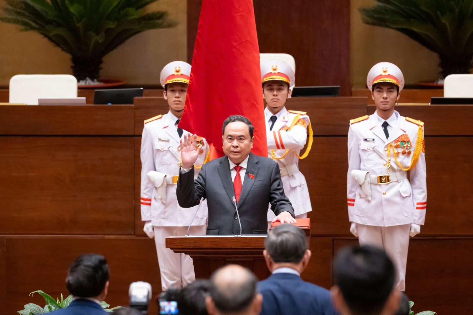 Đồng chí Trần Thanh Mẫn tiếp tục được bầu giữ chức Chủ tịch Quốc hội khóa XVI- Ảnh 1.