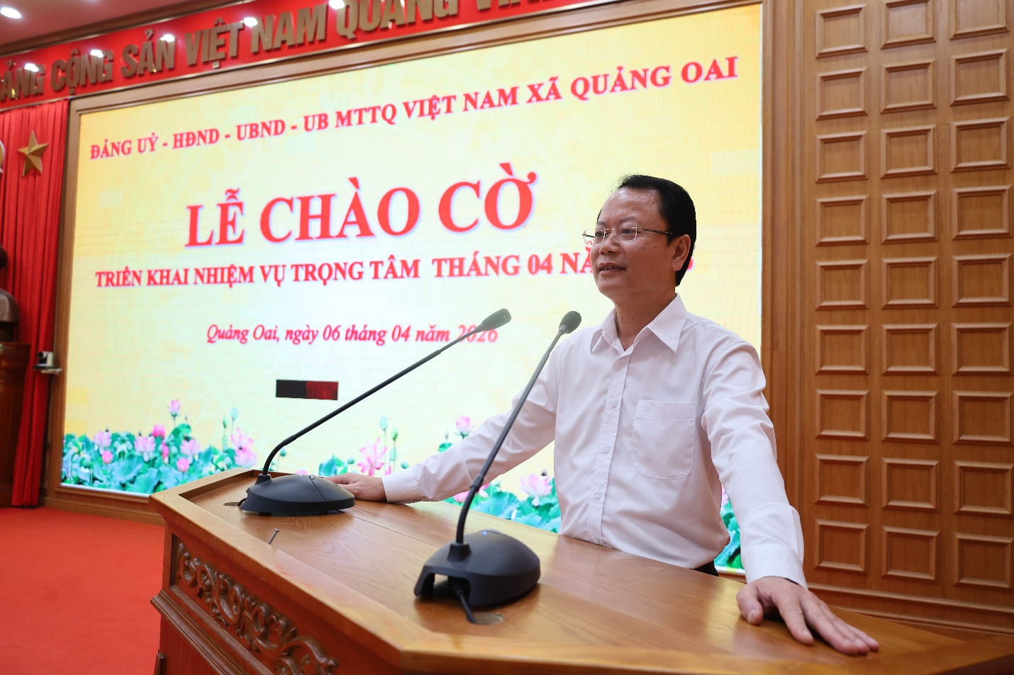 D:\Desktop\Chào cờ\IMG_4615.JPG