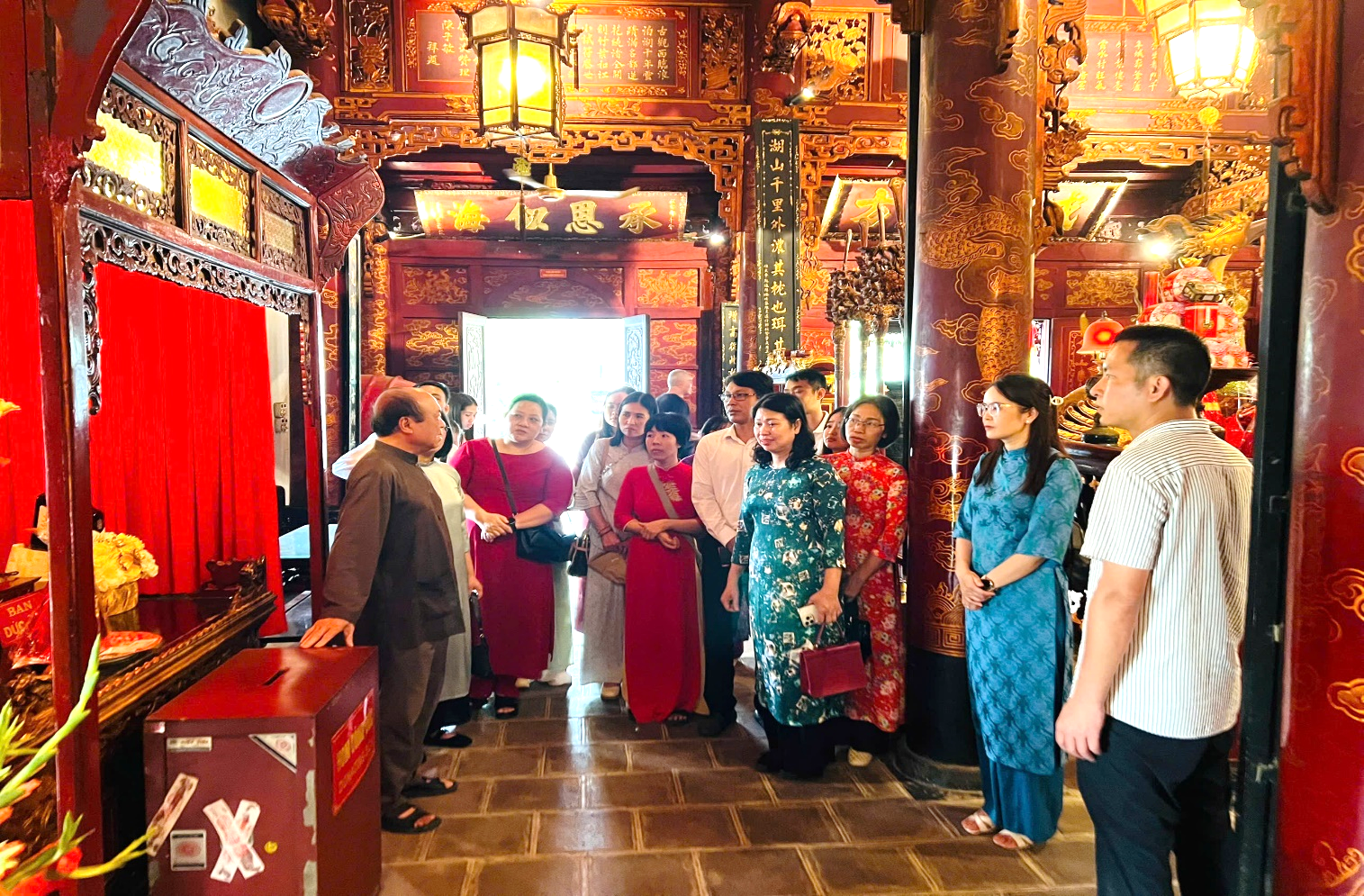 Chi bộ trường Tiểu học Thúy Lĩnh tổ chức sinh hoạt chuyên đề ngoại khóa năm 2026- Ảnh 6.