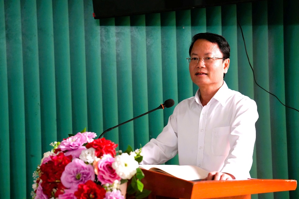 Đồng chí Bí thư Đảng ủy xã Quảng Oai dự sinh hoạt Chi bộ thôn Hưng Đạo, nắm bắt tình hình cơ sở, chỉ đạo nhiệm vụ trọng tâm- Ảnh 2.