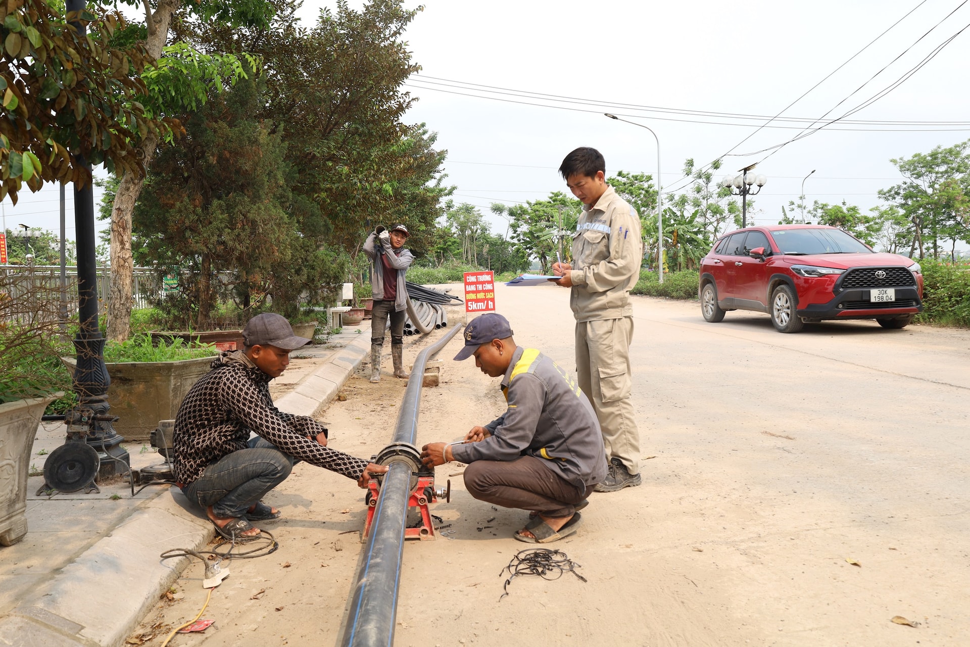 Gỡ điểm nghẽn nước sạch ở xã Phúc Sơn- Ảnh 2.